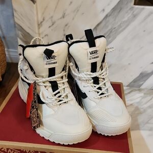 Vans Ultrarange Women's White High-Top Sneakers